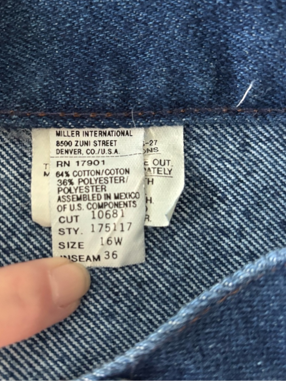 Rockies Rocky Mountain 16w x 36 Jeans in good cond! High waisted Mom 90s - Picture 8 of 10